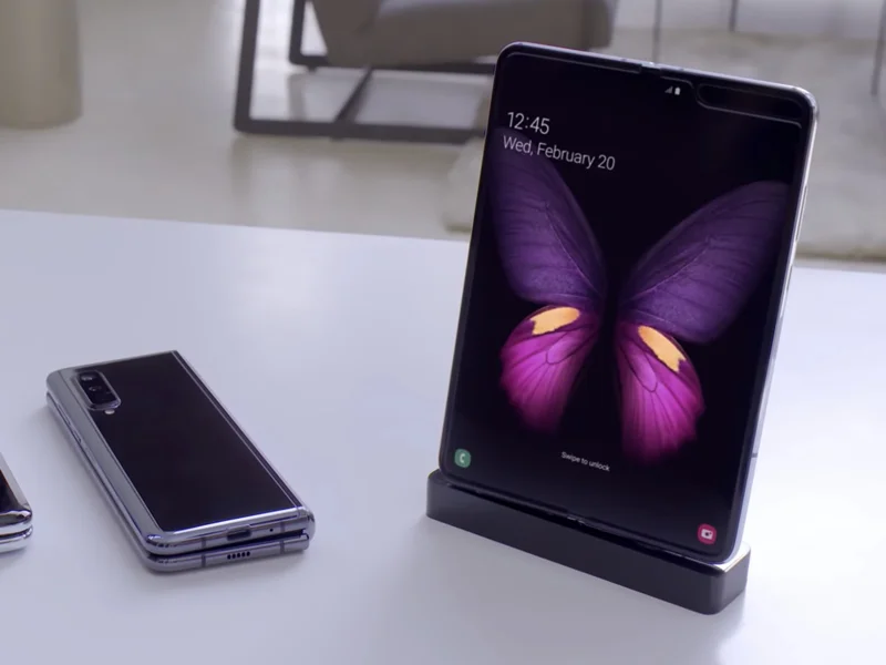 ویدیوی جعبه گشایی Samsung Galaxy Fold
