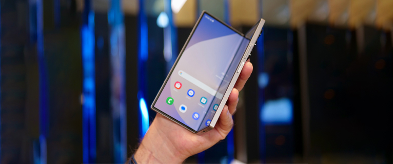 نقد و بررسی کامل گوشی سامسونگ گلکسی Z Fold 6 و نگاهی به تفاوت‌ها و امکانات